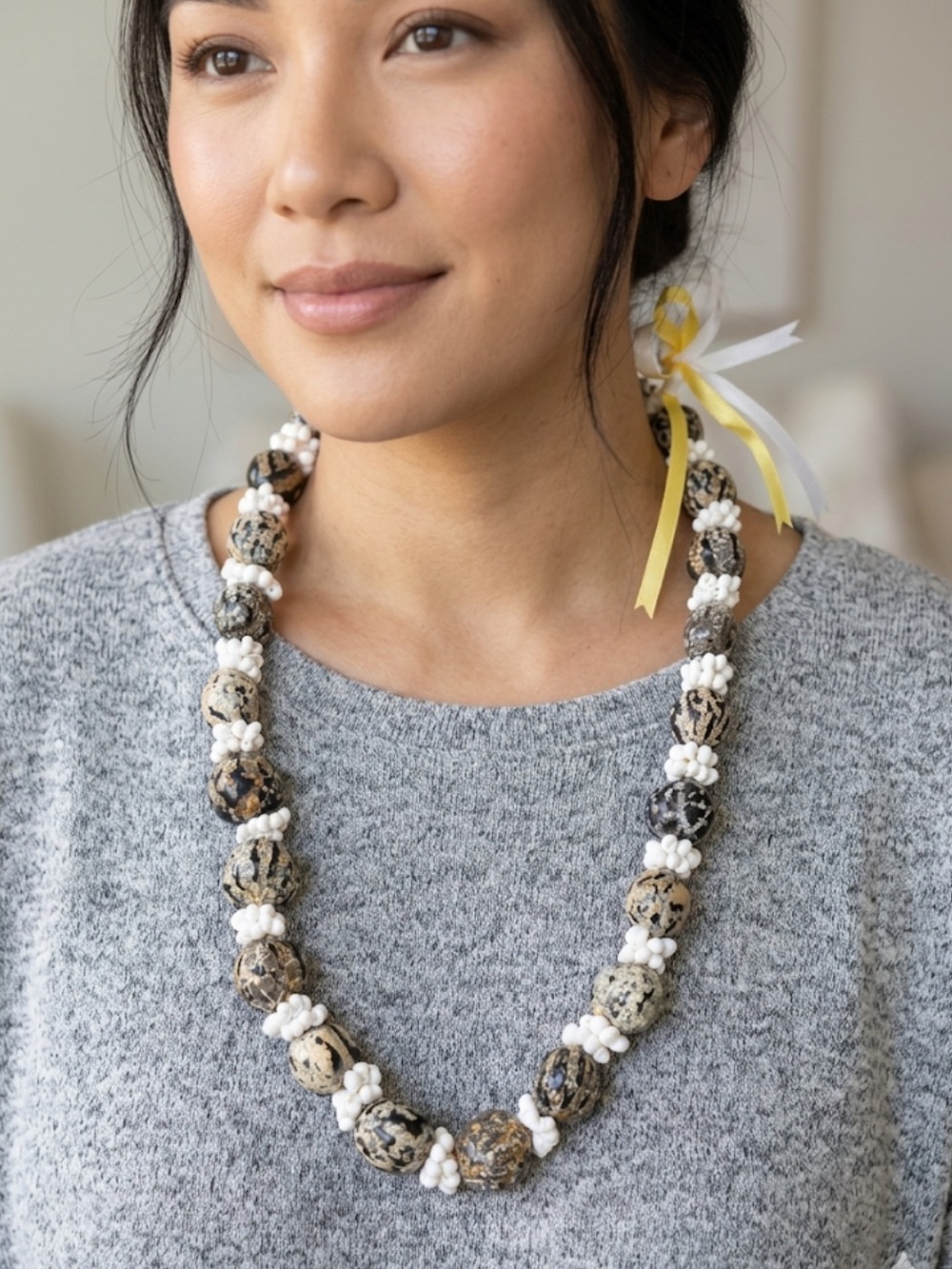 Genuine Hawaiian Kukui Nut & White Shell Lei Necklace Black Gold Yellow Ribbon